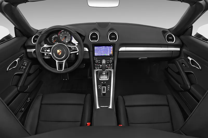 פורשה 718 קבריולט בנזין