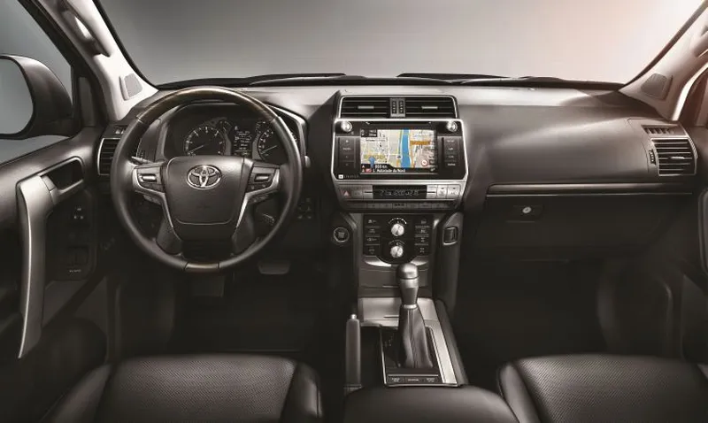 Toyota LAND-CRUISER suv diesel טויוטה לנד קרוזר פנאי-שטח דיזל