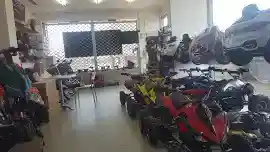 בניין פאן לון, רוגוזין 4, אשדוד, ישראל סוכנות אסף מוטורס